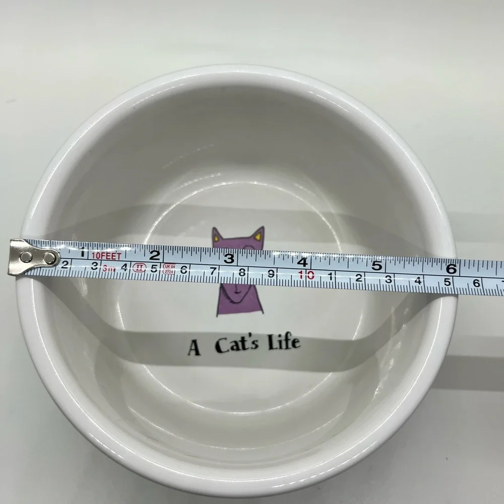 Ursula Dodge large stoneware cat dish